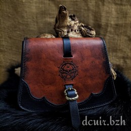 Escarcelle en Cuir  "Krumpéra" "Barre Pirate"