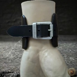 Bracelet "Écu" Cuir Uni Riveté | Manchette Artisanale Design | D'Cuir